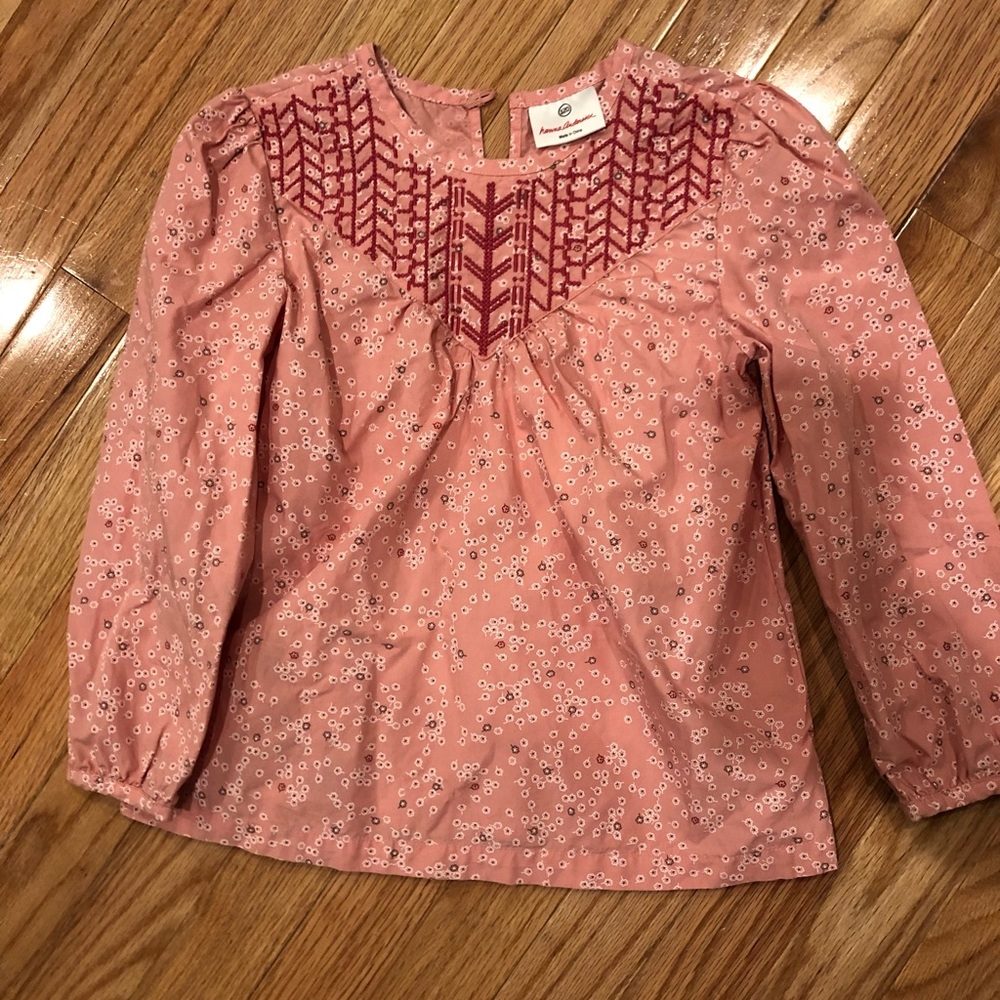 Hanna Anderson eyelet top